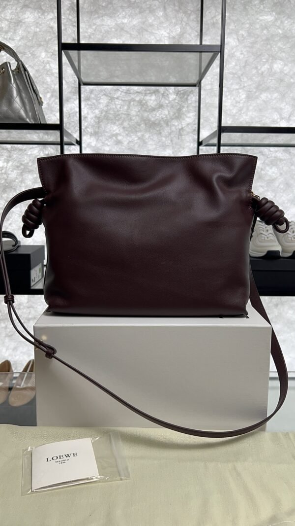 Loewe Medium Flamenco clutch Burgundy