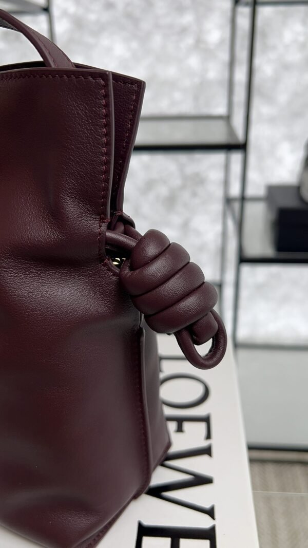 Loewe Medium Flamenco clutch Burgundy