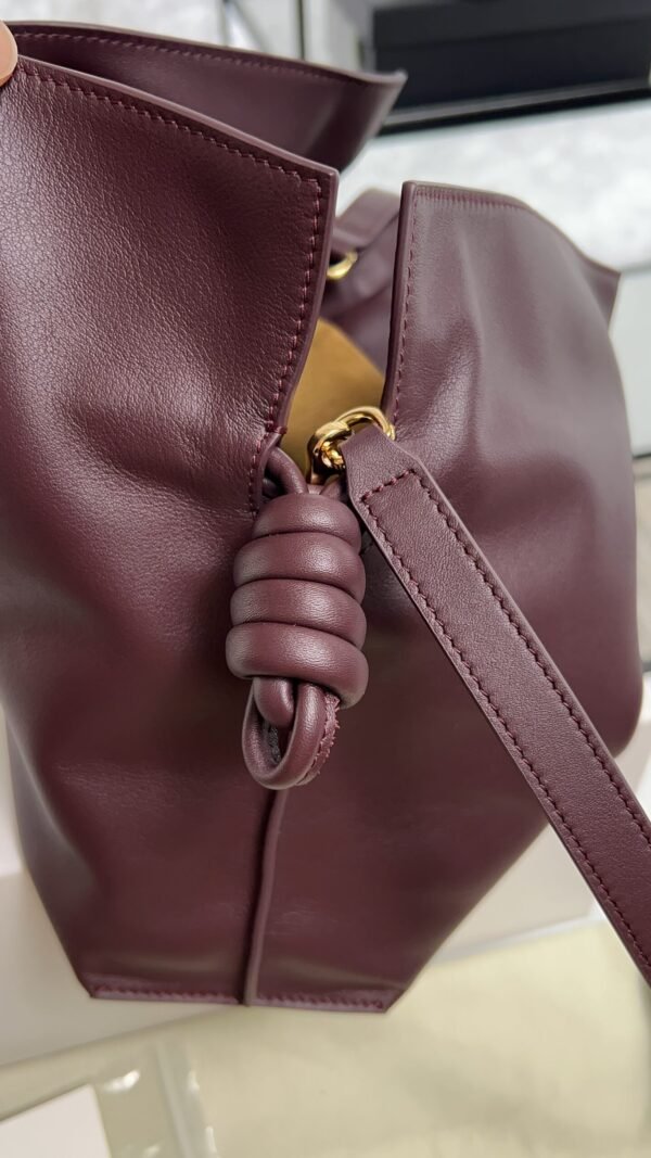 Loewe Medium Flamenco clutch Burgundy