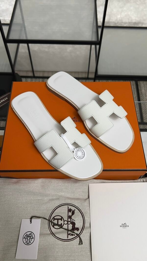 hermes oran sandlas White Epsom