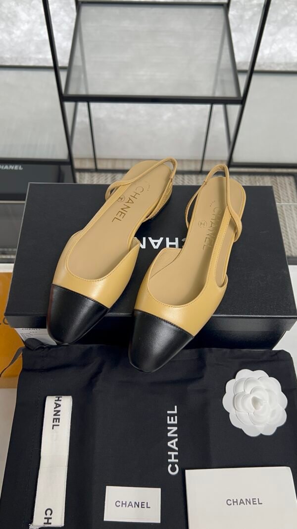 Chanel Goatskin Grosgrain Cap Toe CC Slingback Sandals Beige Black
