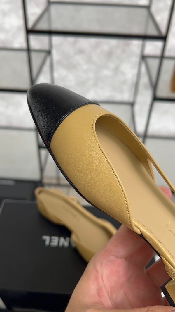 Chanel Goatskin Grosgrain Cap Toe CC Slingback Sandals Beige Black