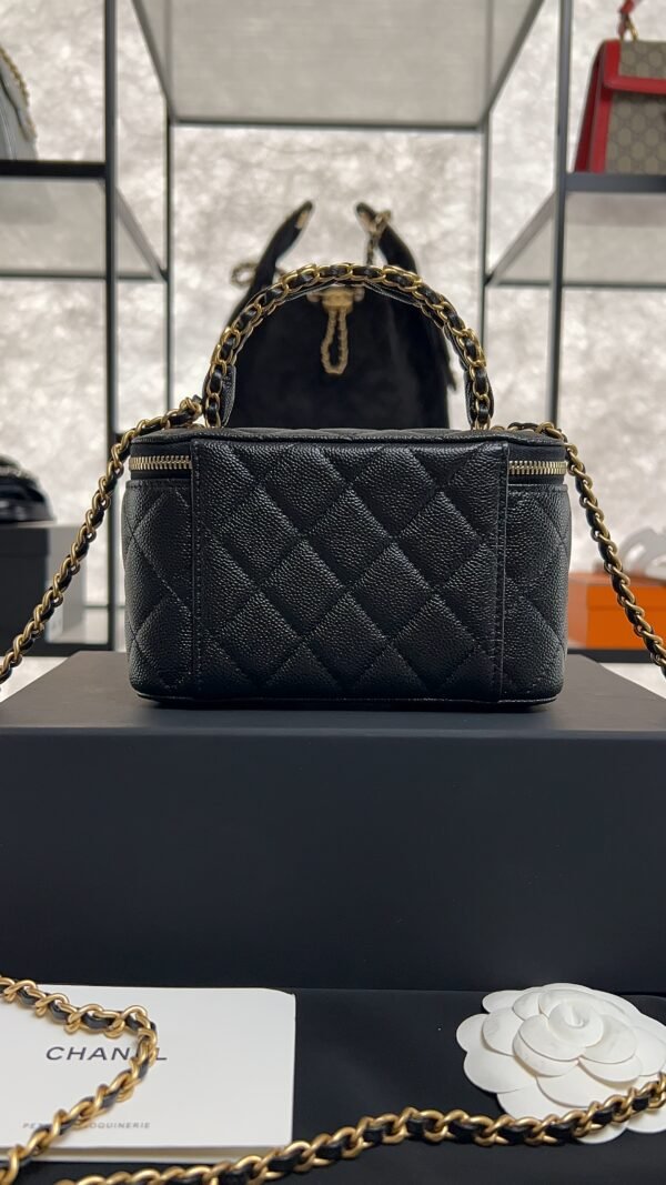 CHANEL Long Vanity with chain Grained Calfskin, Black