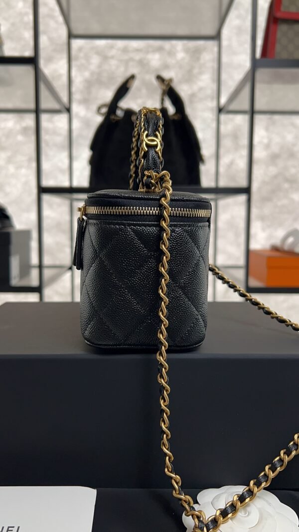 CHANEL Long Vanity with chain Grained Calfskin, Black