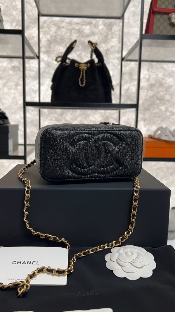 CHANEL Long Vanity with chain Grained Calfskin, Black