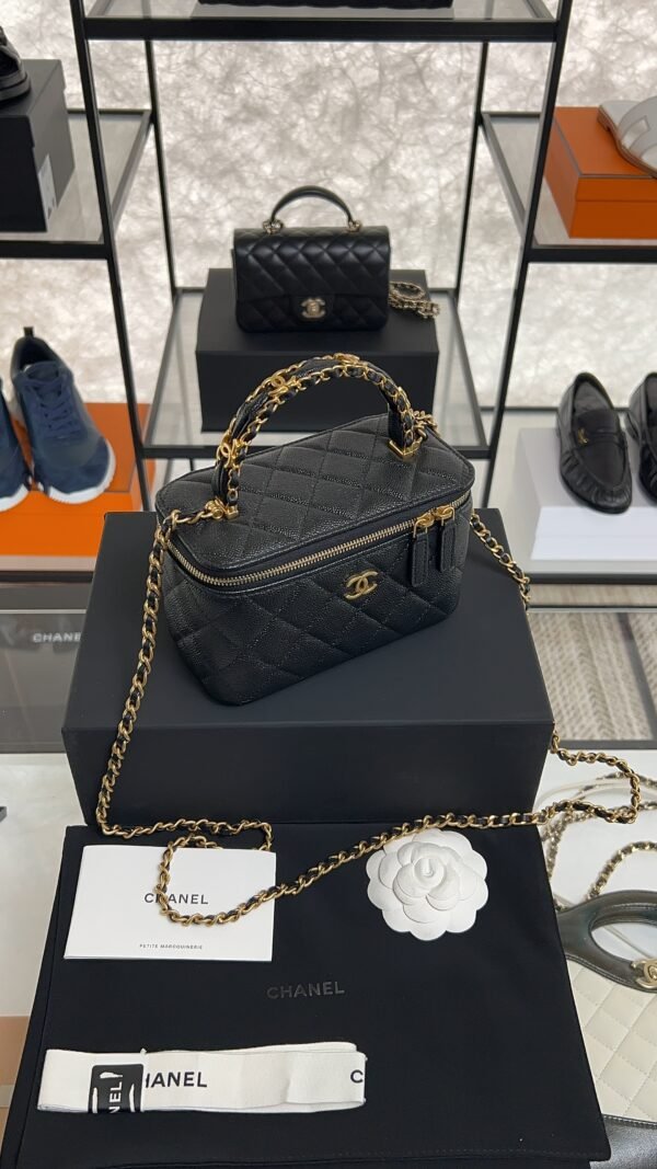 CHANEL Long Vanity with chain Grained Calfskin, Black