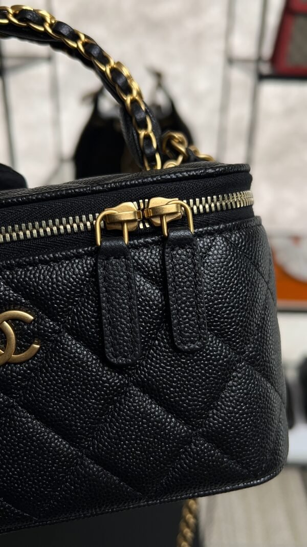 CHANEL Long Vanity with chain Grained Calfskin, Black