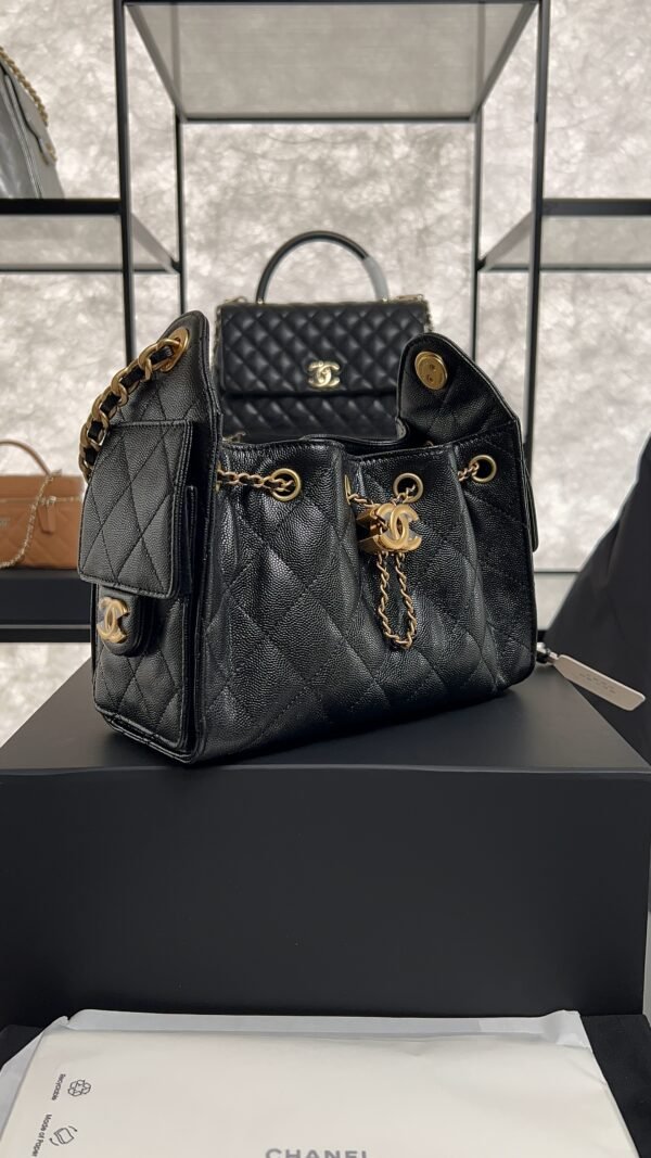 Chanel Caviar Quilted Mini 25 Handbag black