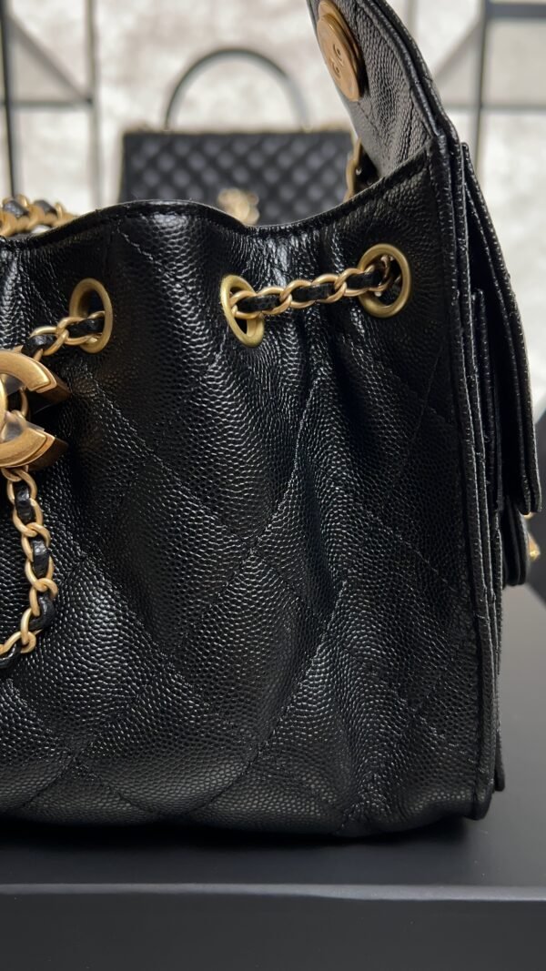 Chanel Caviar Quilted Mini 25 Handbag black
