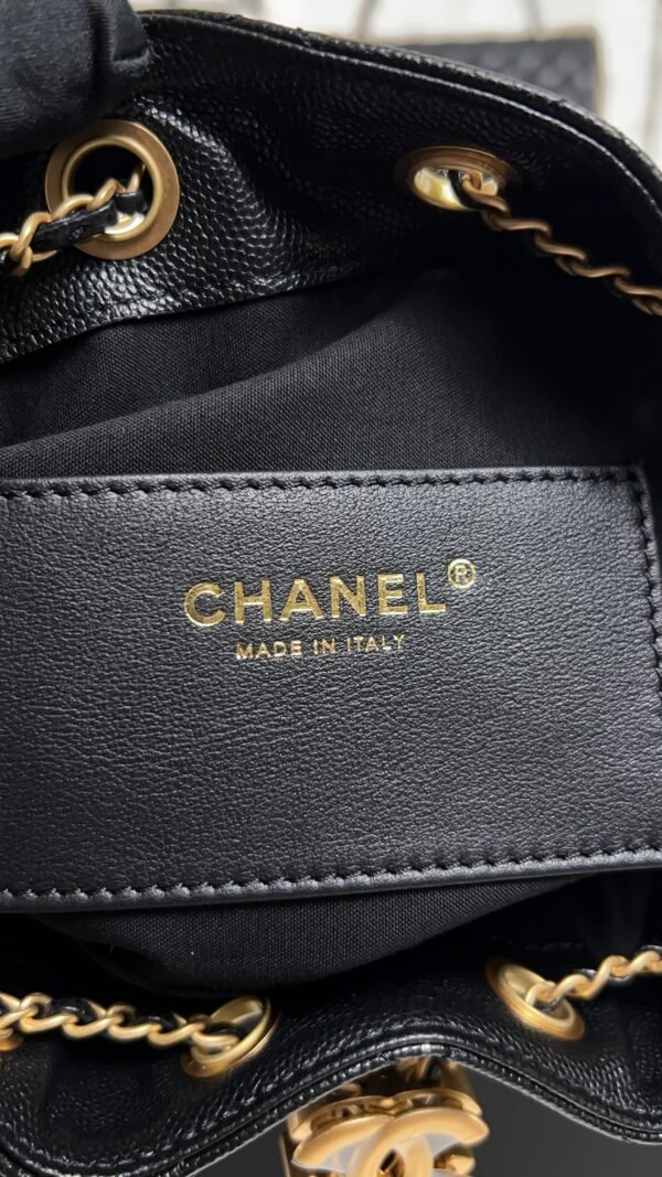 Chanel Caviar Quilted Mini 25 Handbag black