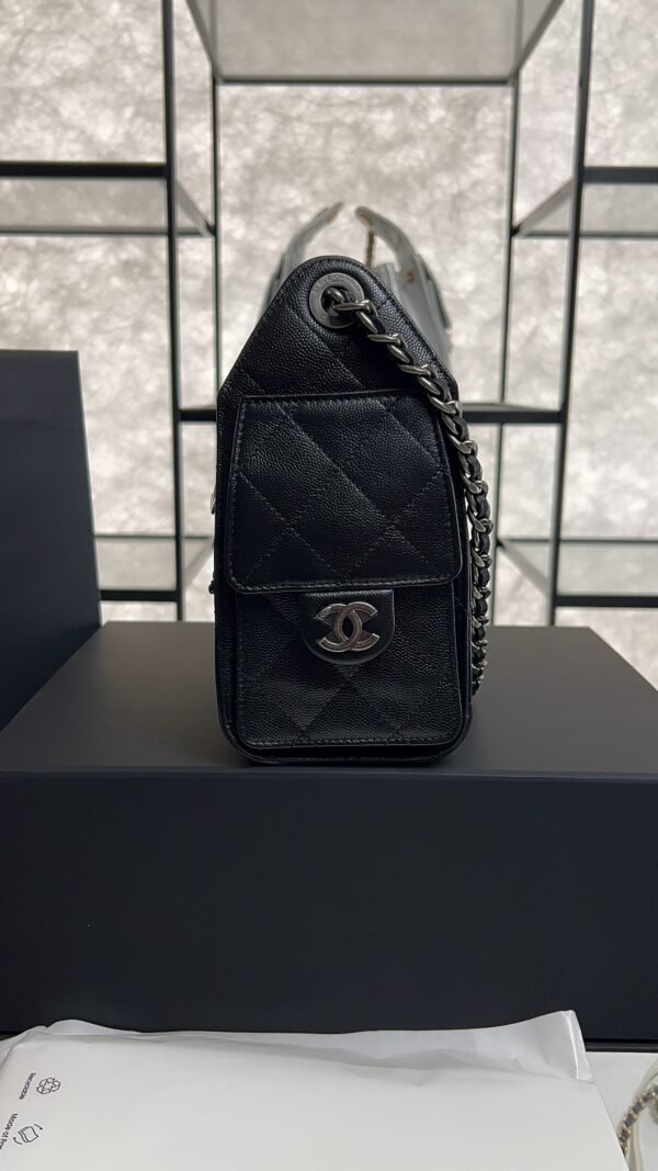 Chanel Caviar Quilted Mini 25 Handbag black
