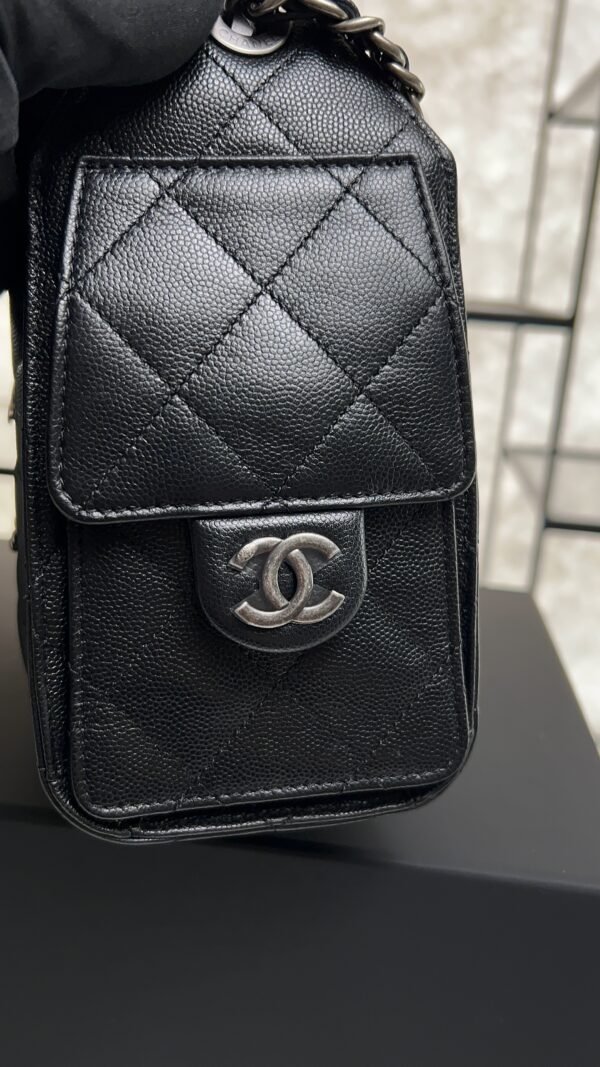Chanel Caviar Quilted Mini 25 Handbag black