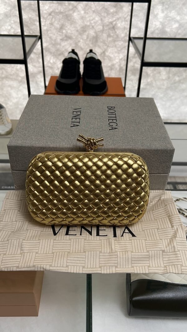 Bottega Veneta Knot Clutch Gold