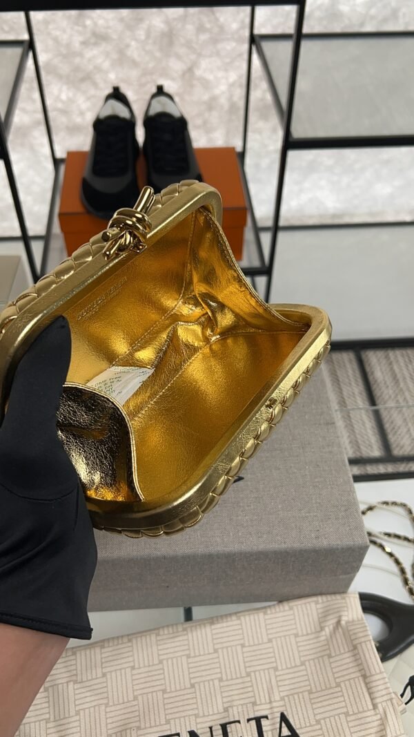 Bottega Veneta Knot Clutch Gold
