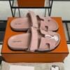 HERMÈS CHYPRE SANDAL Women’s Rose Porcelaine
