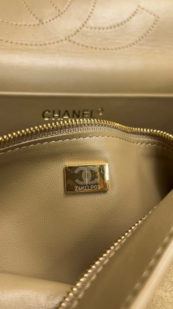 Chanel Spring/Summer 2026 Maxi Flap Bag Suede Calfskin & Gold-Tone Metal Dark Beige