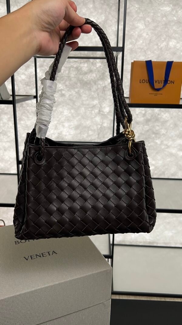 Bottega Veneta Women's Parachute  Medium Fondant