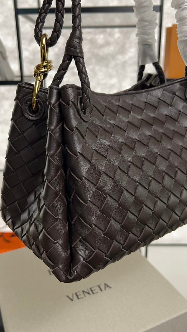 Bottega Veneta Women's Parachute  Medium Fondant