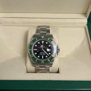 Rolex Submariner "Starbucks" 41mm 126610LV Black Dial  ERF