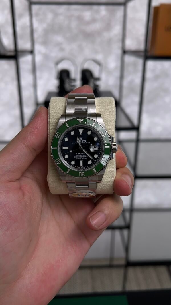 Rolex Submariner "Starbucks" 41mm 126610LV Black Dial  ERF