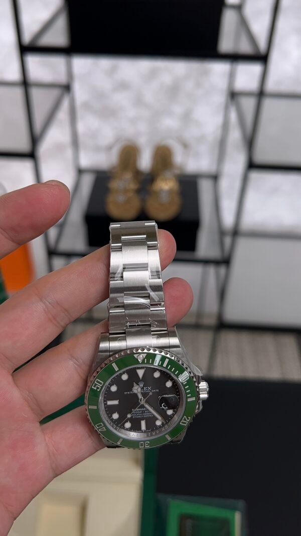 Rolex Submariner "Starbucks" 41mm 126610LV Black Dial  ERF